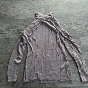 LIKE NEW! Guess Champagne Cold Shoulder Knitted Top